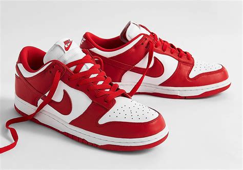 nike dunk zwart rood|nike dunk low red.